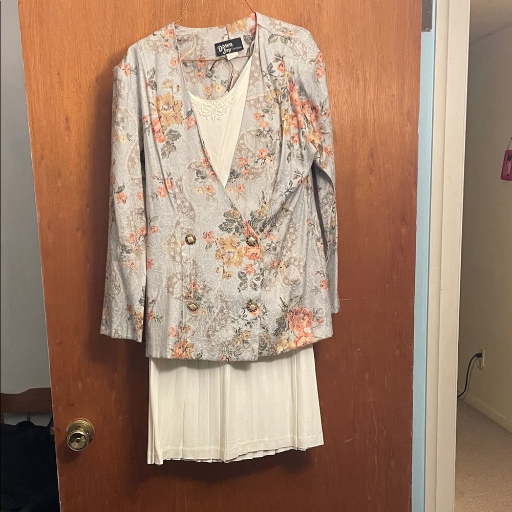Chic Floral Blazer - Gray and Orange with pleated white skirt